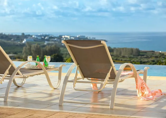 Villa Blue Jadeite Peyia