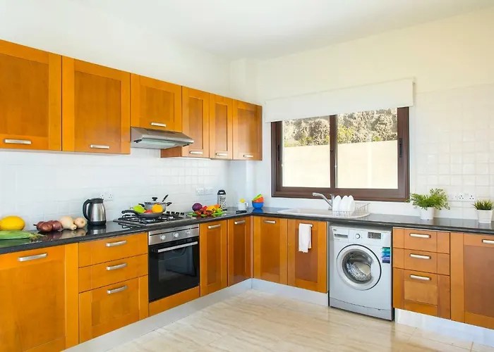 Blue Jadeite * Peyia